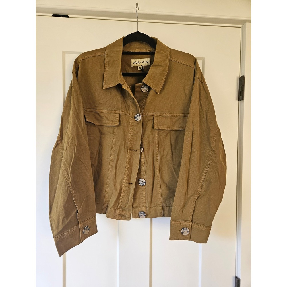 Ava & Viv 1x NWT cropped button jacket olive color